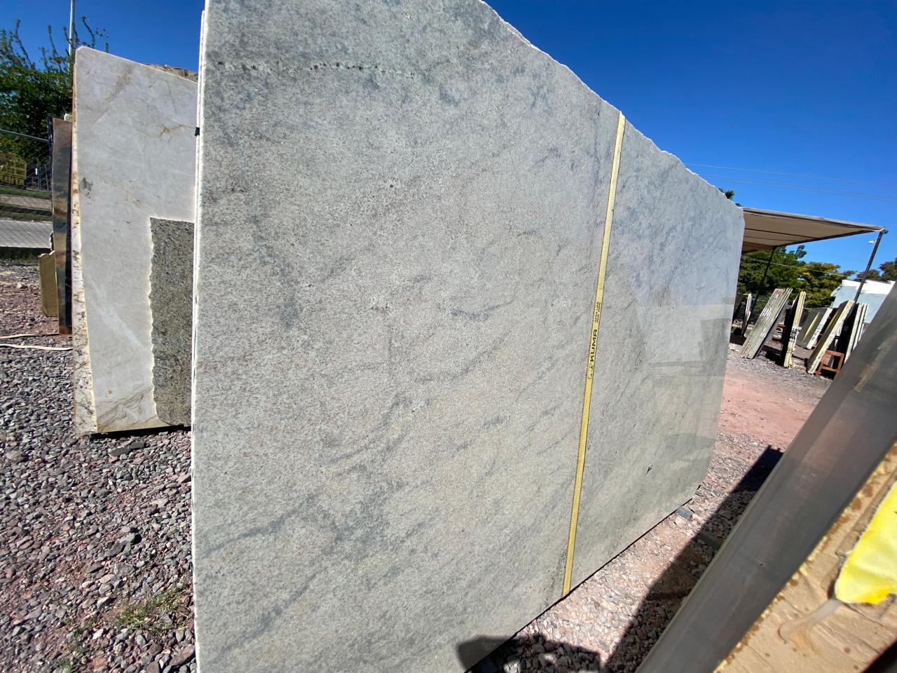 White fantasy 3.20 X 1.90 acabado pulido y brillado. Image